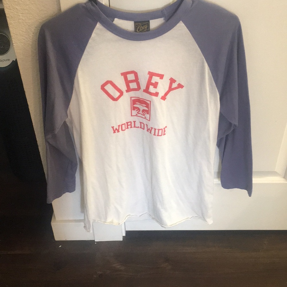 Obey shirt